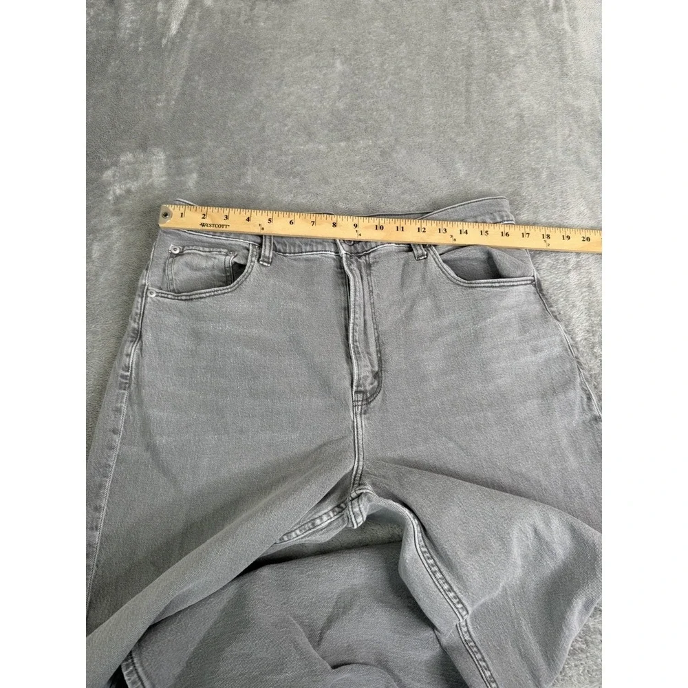 Abercrombie & Fitch The Ankle Straight High Rise Jeans Women's Size 33 Gray